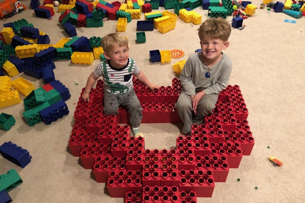 The Stuff of early motherhood.. and what we’re packing